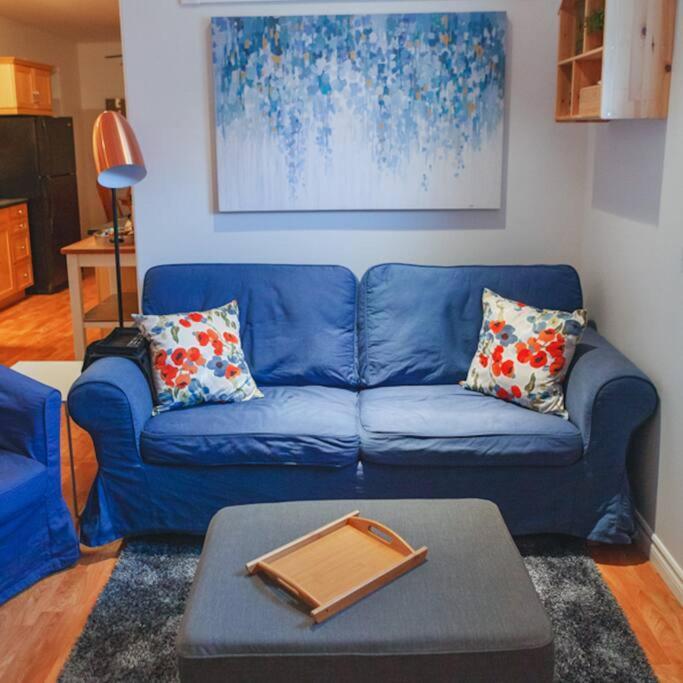 ベルビルLarge Upstairs Flat In Downtown Century Buildingアパートメント エクステリア 写真